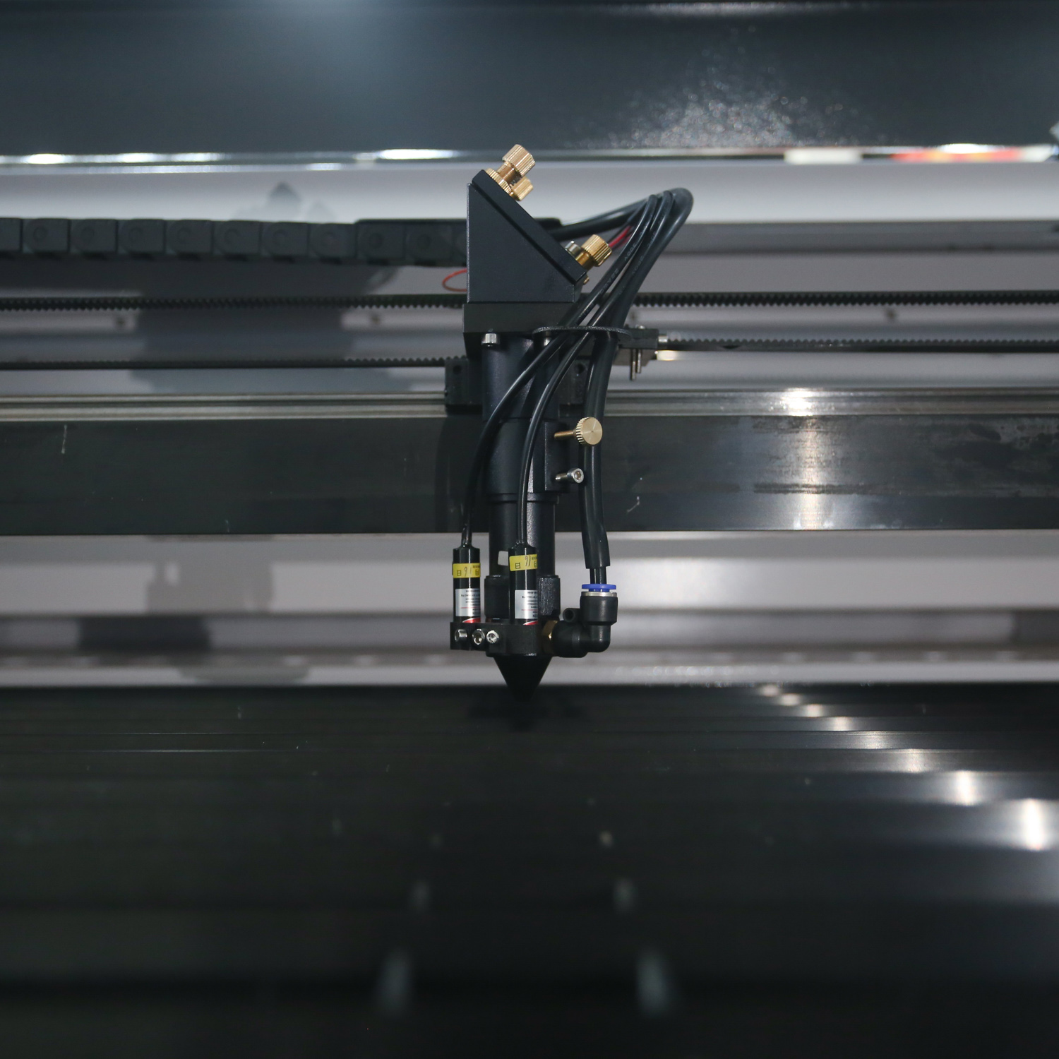 SKX 1390 CCD Cortadora Láser CO2 SKODEX con Lector Optico - Imagen 12